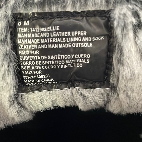 Khombu Erin Winter Boots - Picture 6 of 7